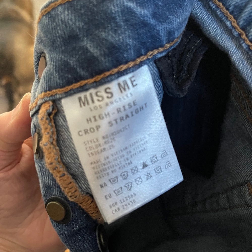 Miss Me High Rise Button Fly - Picture 9 of 9